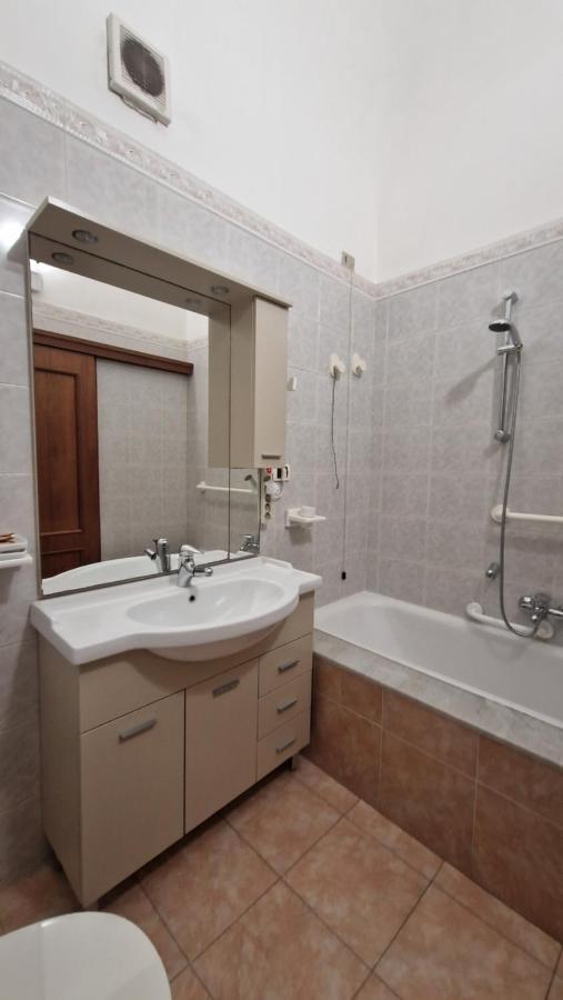 Apartament The Crazy House Katania Zewnętrze zdjęcie